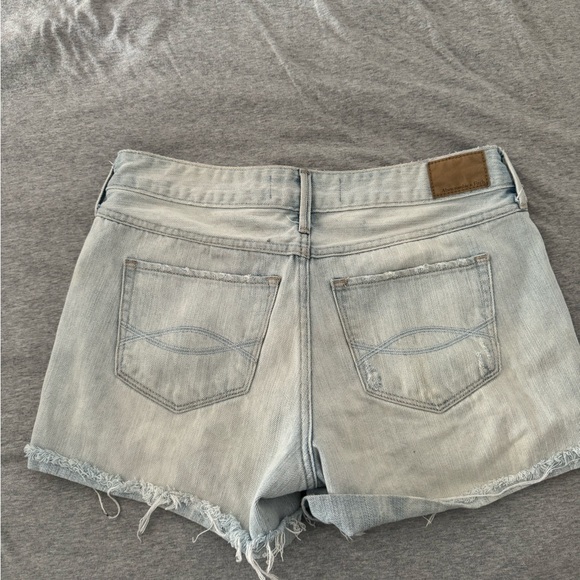 Abercrombie&Fitch denim shorts - Picture 2 of 2